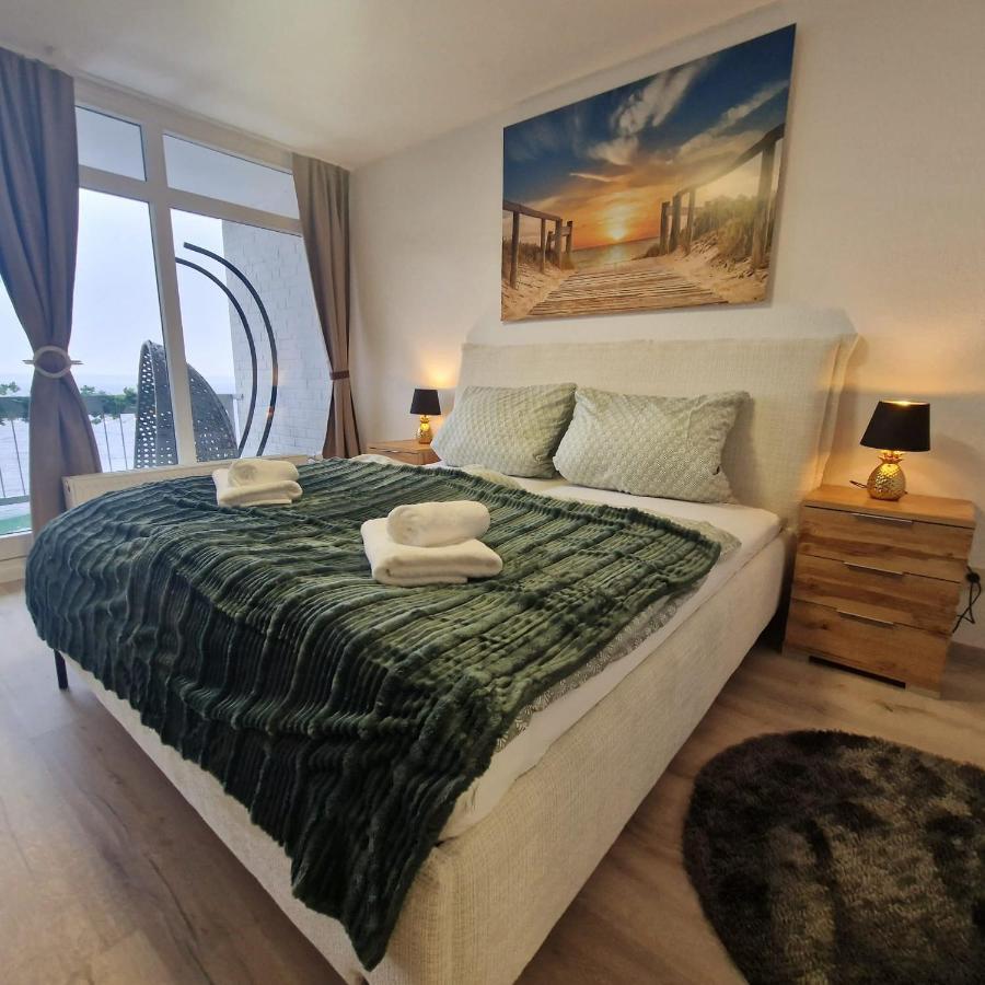Ferienwohnung Mit Meerblick In Bad Zwischenahn Exterior photo