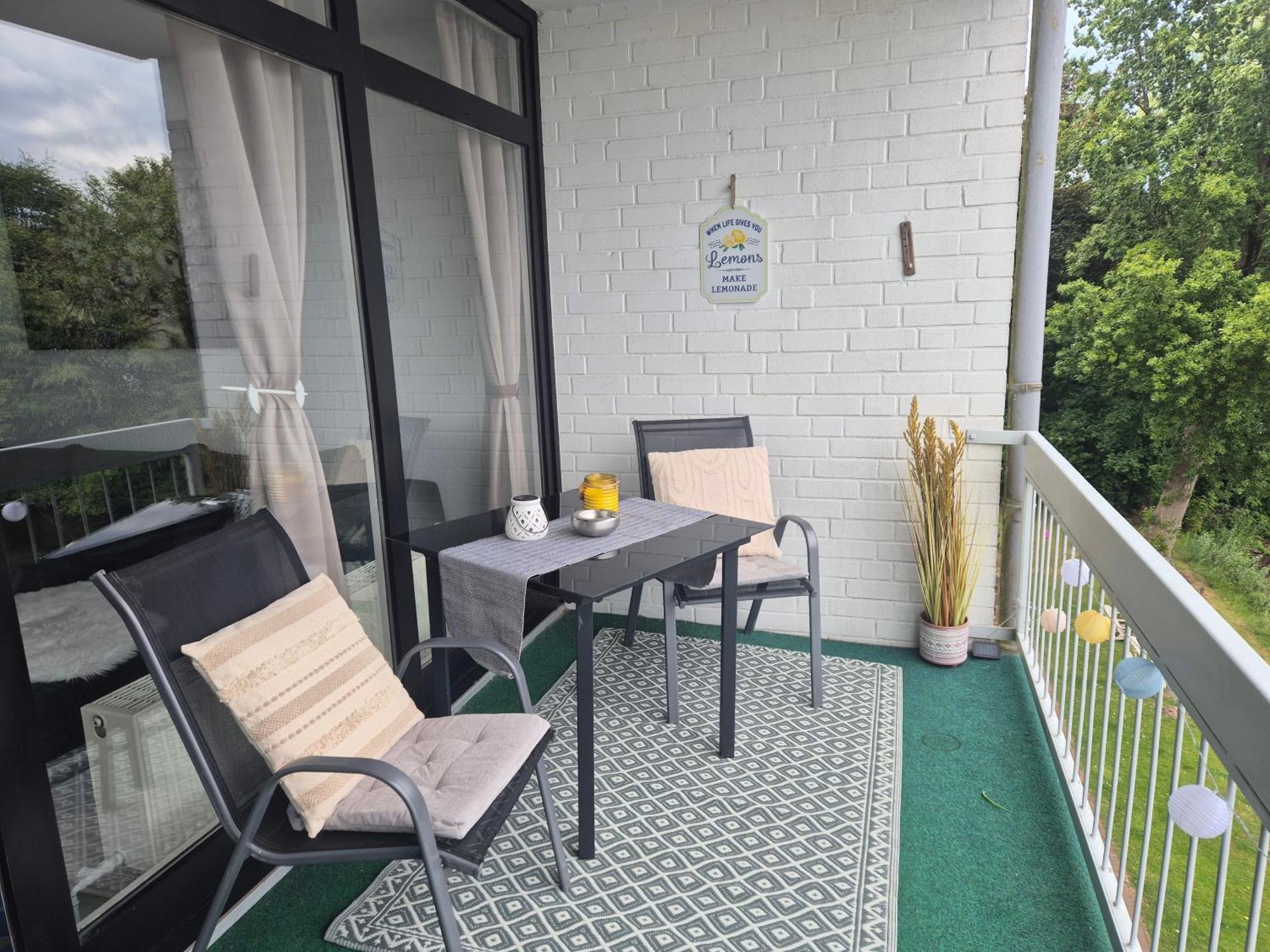 Ferienwohnung Mit Meerblick In Bad Zwischenahn Room photo
